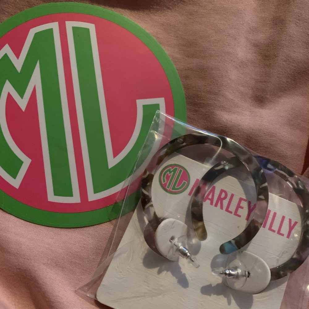 Earnings | Marley Lilly